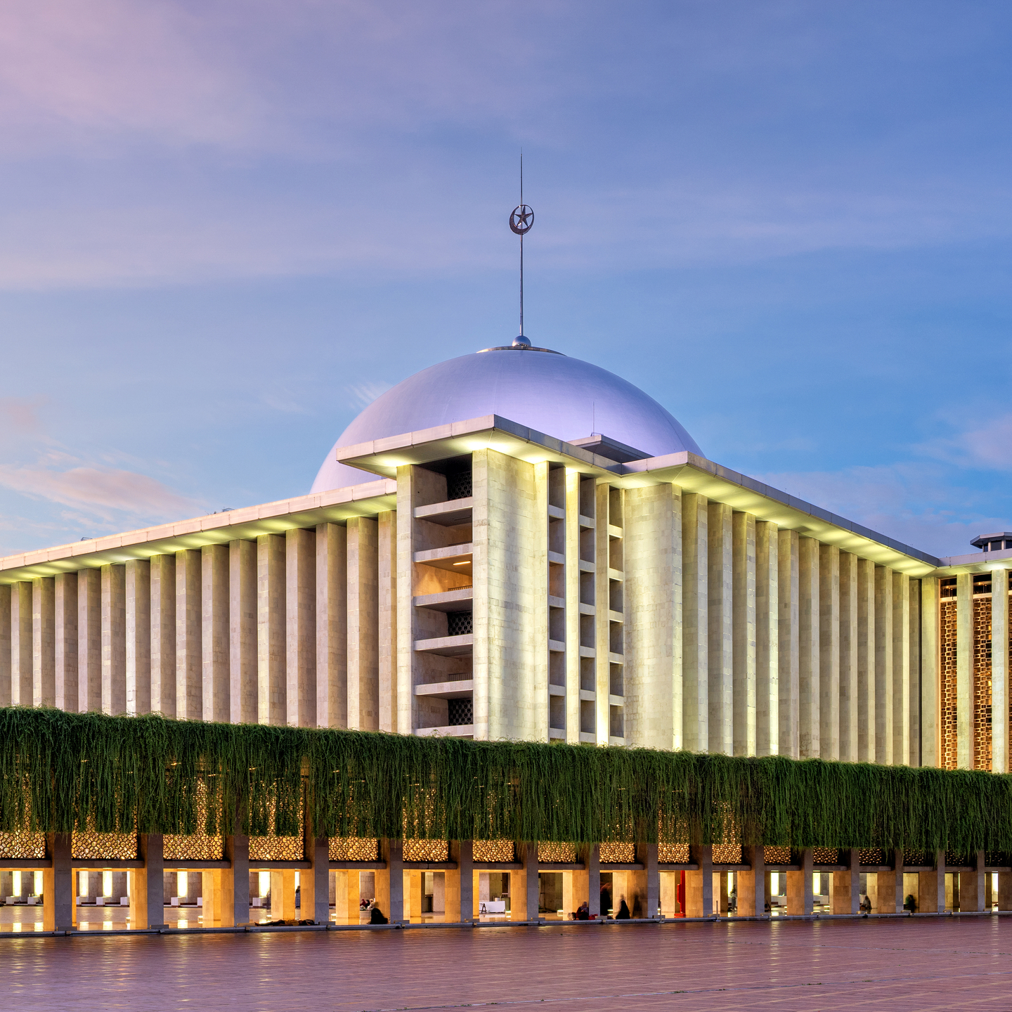 Masjid Istiqlal & Terowongan Silaturahmi
